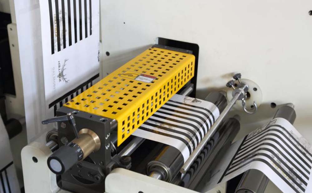 Label Finishing Machine