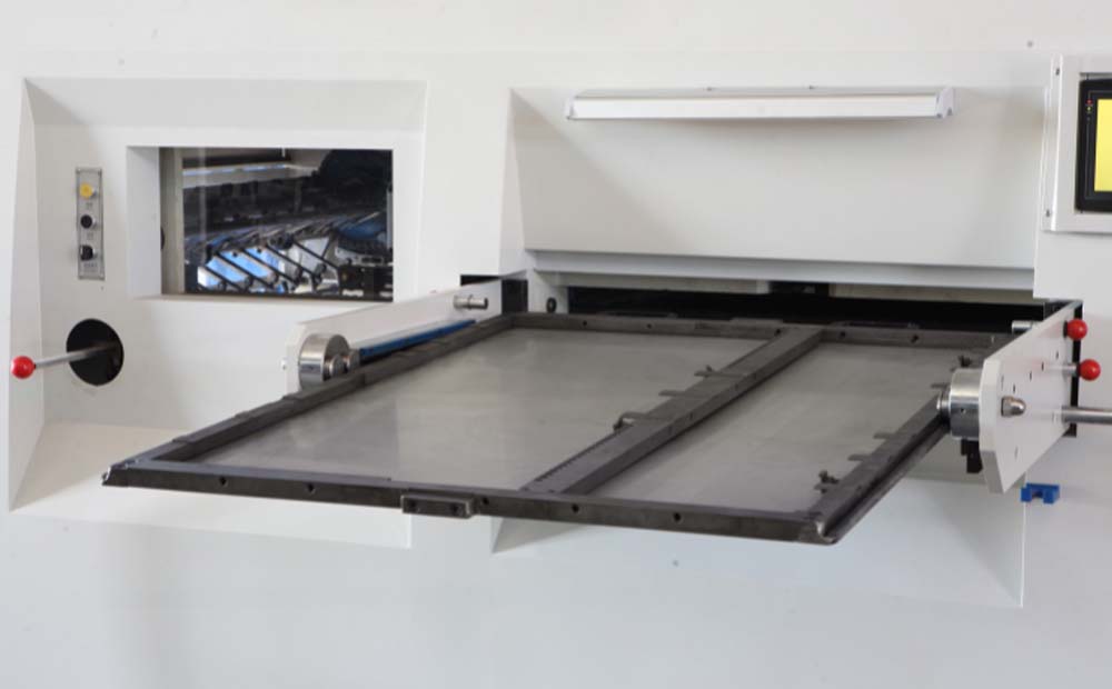 Semi-automatic Die Cutting Machine