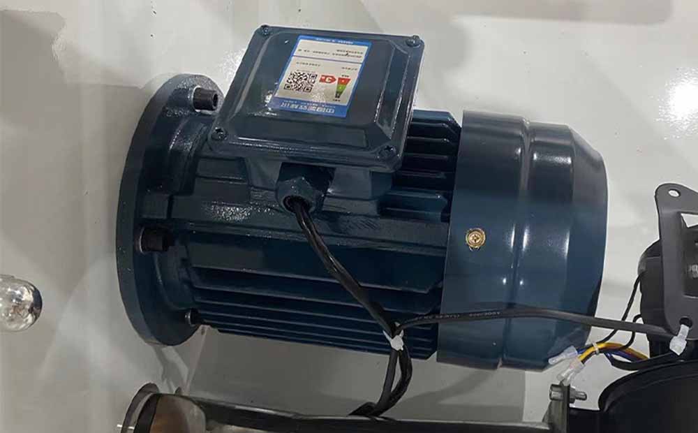 Turrert Type Label Slitting Machine