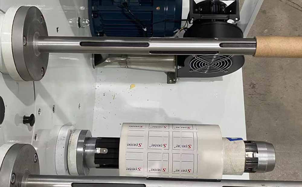 Turrert Type Label Slitting Machine